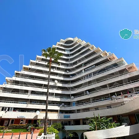 Skysea Puerto Marina Benalmádena